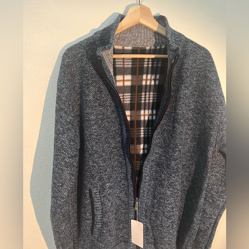 Men classic cardigan, slim fit casual knitted sweater NWT